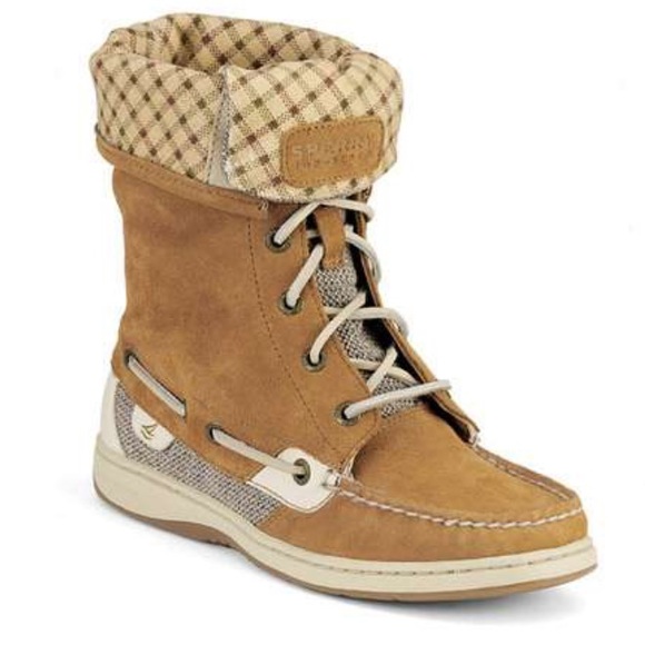 MARK DOWN: High top sperrys