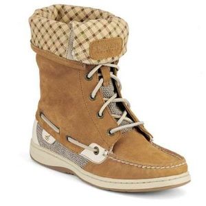 MARK DOWN: High top sperrys