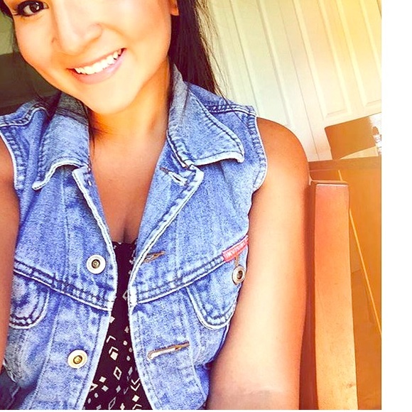 Urban outfitters vest - Picture 1 of 4