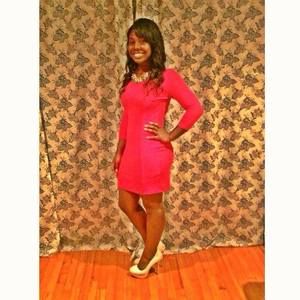 Meet your Posher, Janay