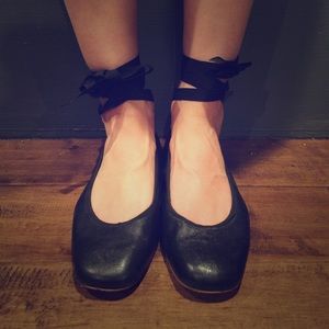 Authentic Hollywould