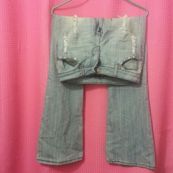 Jeans - Picture 2 of 4