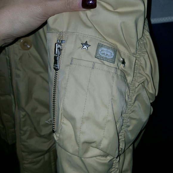 Jacket - Picture 3 of 4