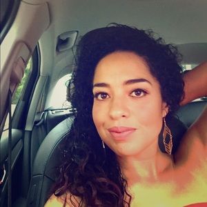 Hi!! Just a new Posher!!!