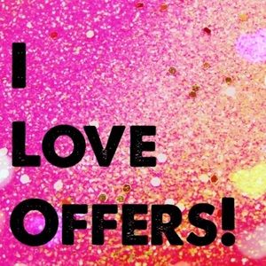 Hi Posh loves! Get your shop on! 😘❤️