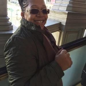 Meet your Posher, Anne