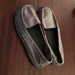 Sanuk slip ons! Super cute shimmery silver/grey!
