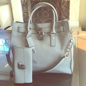 🎉SALE MICHAEL KORS HAMILTON Handbag & Wallet MK