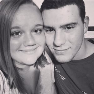 Meet your Posher, Caitlyn