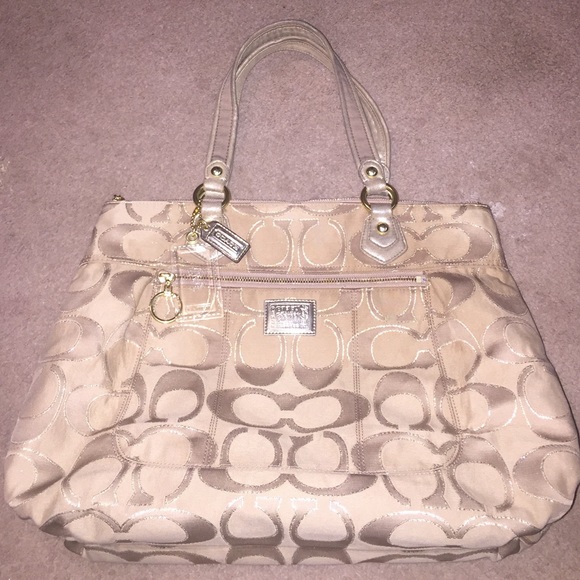 Coach Poppy Shoulder Bag