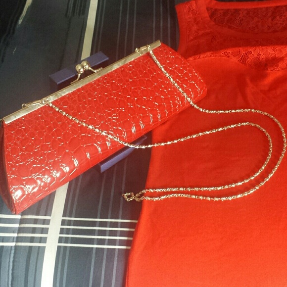Red Alligator clutch