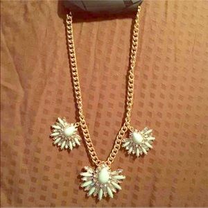 New York & Company necklace