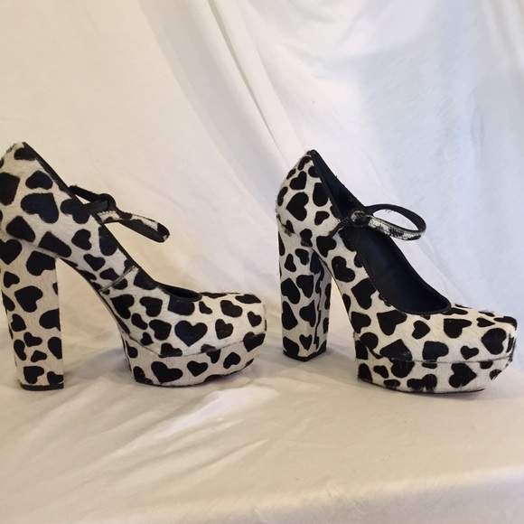 ALICE & OLIVIA "REAL" PONY HAIR HEELS! β€οΈ - Picture 3 of 4