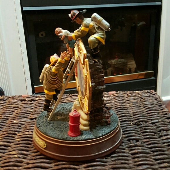 Courage Under Fire/Firefighters Collectable - Picture 4 of 4
