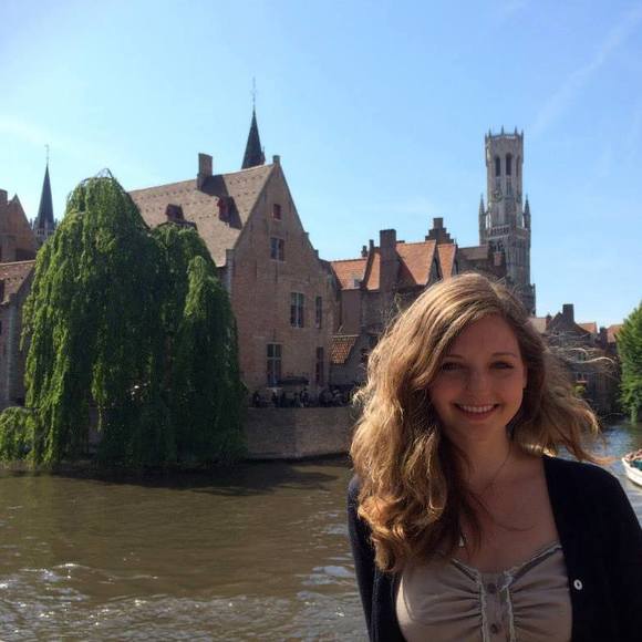 Meet your Posher, Regan