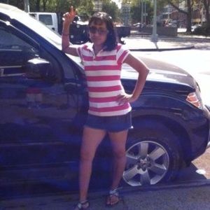 Meet your Posher, Viridiana