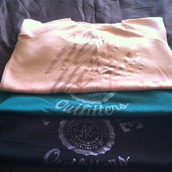 ❄️American Eagle crew sweatshirts❄️