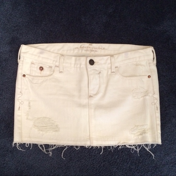 Denim Off White Mini Skirt