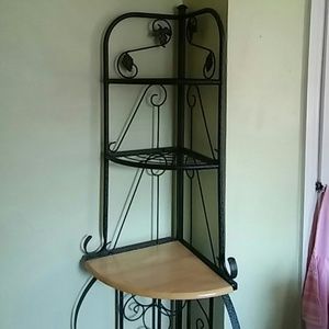 A kitchen corner shelf