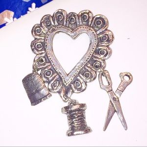 Vintage I love sewing pin/brooch with charms