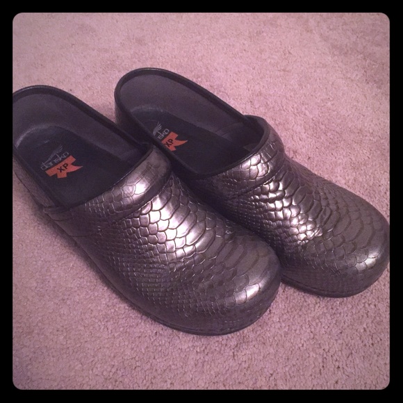 Dansko XP clogs