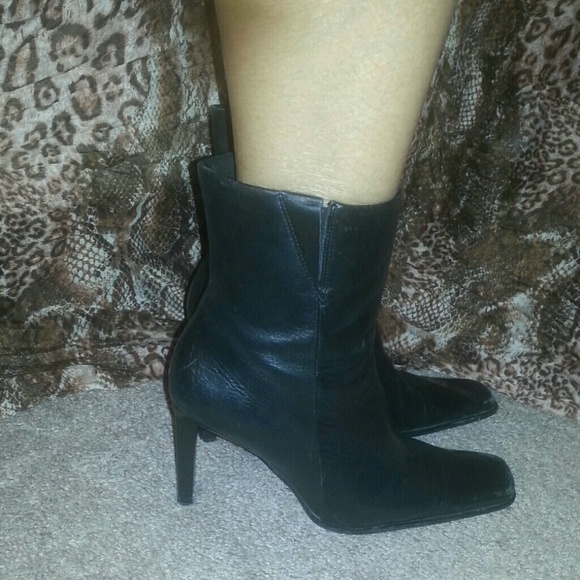 Ankle boits - Picture 3 of 3