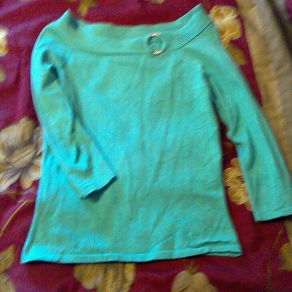 Teal sweater with 3/4 length sleeves - Picture 1 of 3