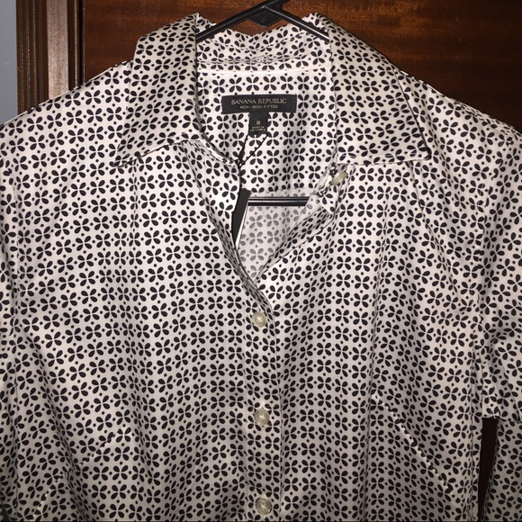 Banana Republic Non-Iron Fitted Shirt