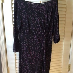 Ann Taylor flattering dress