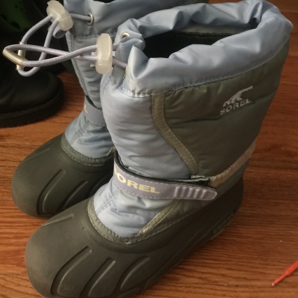 Sorel winter snow boots - Picture 2 of 4