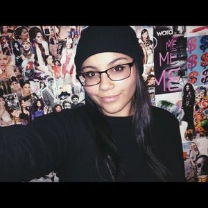 Meet your Posher, Alyssa