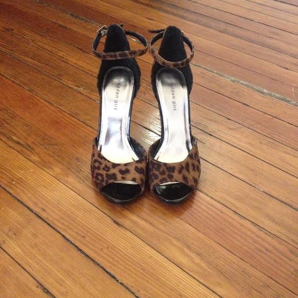 4in black and leopard strap heel