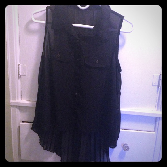 Sheer sleeveless blouse - Picture 1 of 1