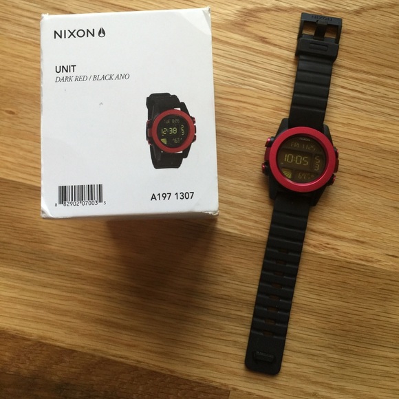 Nixon watch