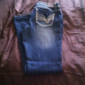 🍁Almost Famous skinny jeans🍁