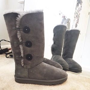 Bailey Button Uggs sz 8
