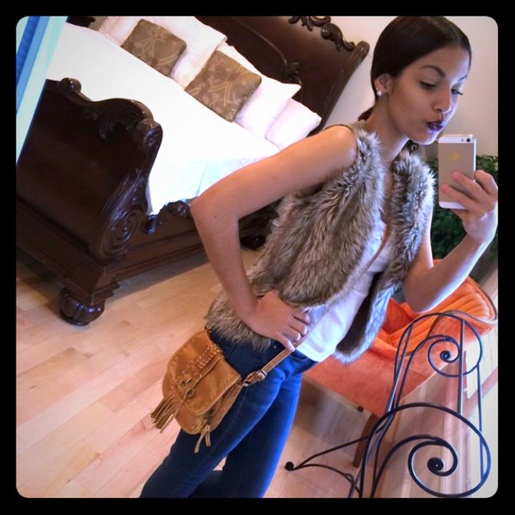 Old navy fur vest