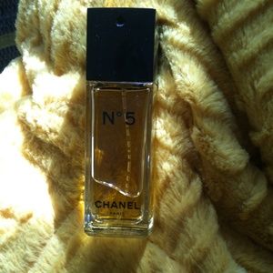 Chanel number 5 perfume