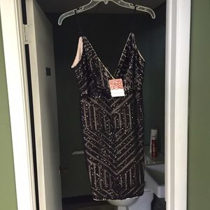 Gold Digger Dress size M Black