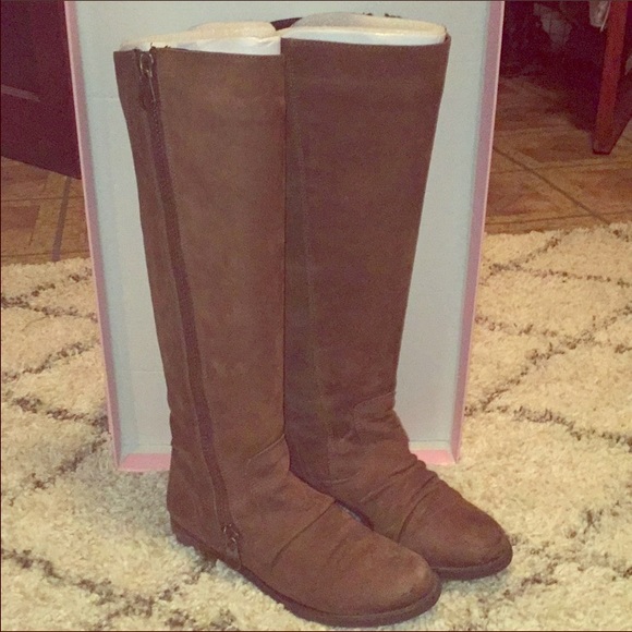 Steve Madden Boots