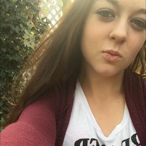 Meet your Posher, Sierra