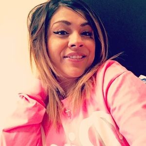 Meet your Posher, Lisa