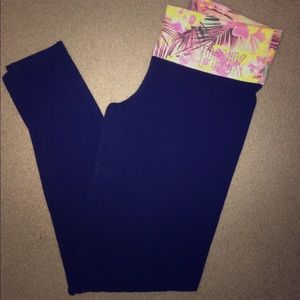 Victoria's Secret yoga pants size small