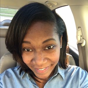 Meet your Posher, Kendra