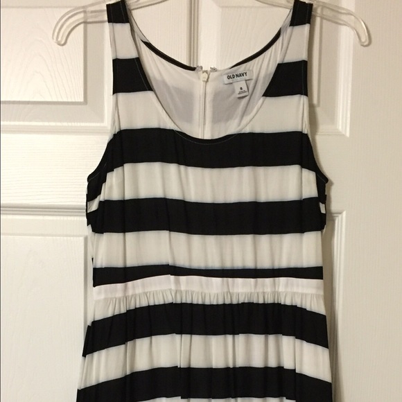 Old navy striped dress