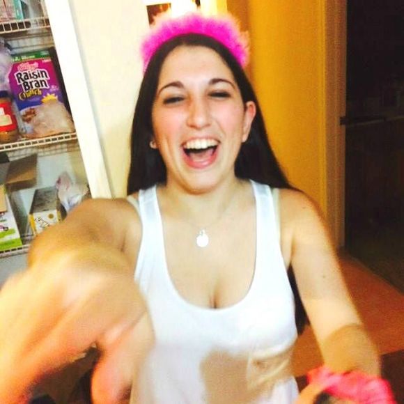 Meet your Posher, Abby