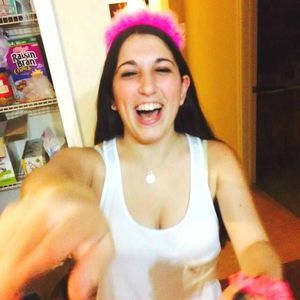 Meet your Posher, Abby