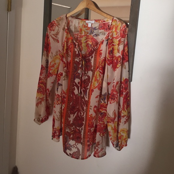 Plus size floral blouse