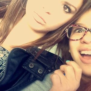 Meet your Posher, Mackenzie