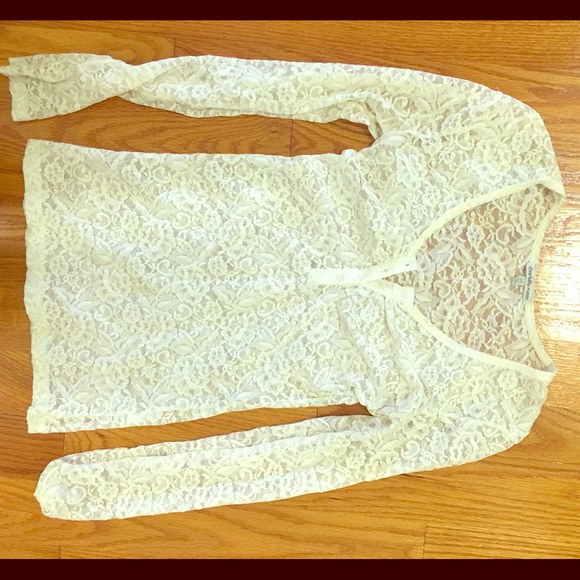 Gorgeous Lacey shirt